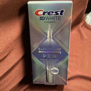 Crest 3D White Teeth Whitening Pen 0.13 fl oz (4ml)  New/Unopened Box